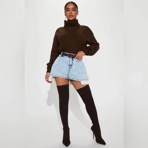 FASHION NOVA Cool Girl Micro Mini Skirt in Light Blue Wash - Picture 3 of 8